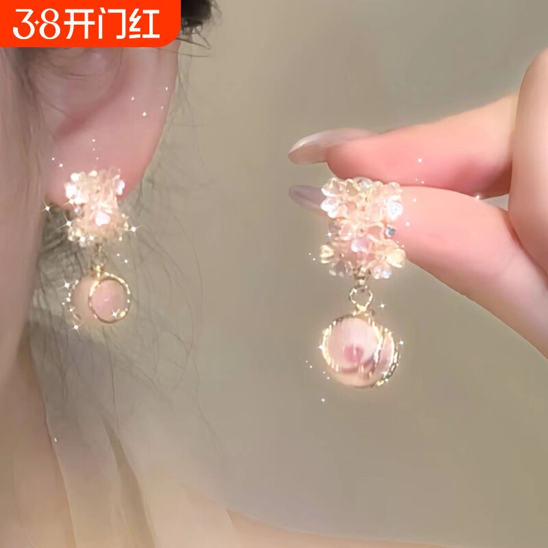 「樱花清酒」春夏粉色耳环女2025新款气质设计感高级耳饰爱心合金