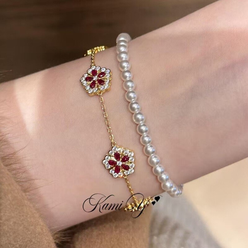 新中式新年红锆石镶钻花朵手链女轻奢气质高级感时尚百搭手饰新款