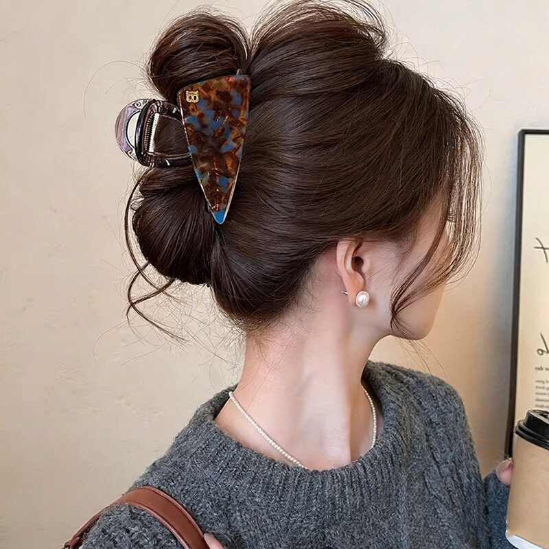 2026新款三角豹纹醋酸抓夹女复古高级感后脑勺盘发鲨鱼夹气质发饰