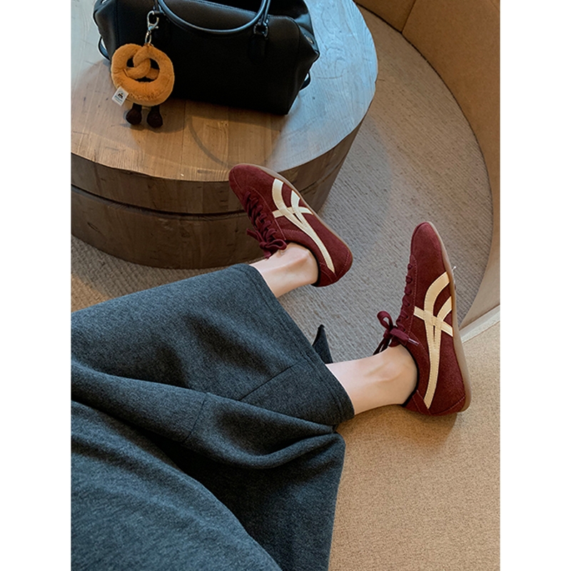葡萄妈studiolee 时髦撞色系带平底软底板鞋休闲阿甘德训鞋女秋冬