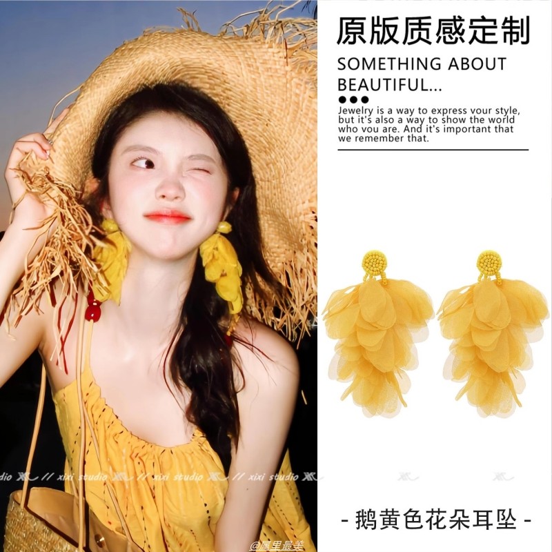 波西米亚风度假风个性花瓣流苏耳环海边耳钉小众黄色夸张耳饰新品