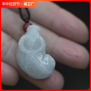 2024年天然缅甸翡翠立体牛吊坠糯种玉石属牛生肖鼠六合局卧牛挂件