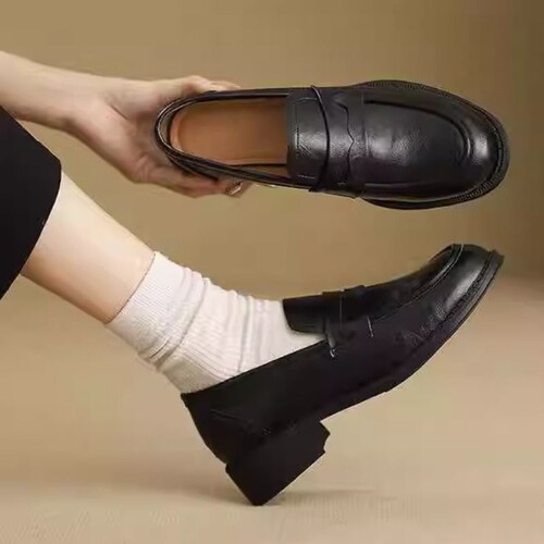 意尔康心选法式浅口乐福鞋女百搭通勤单鞋子黑色套脚正装小皮鞋