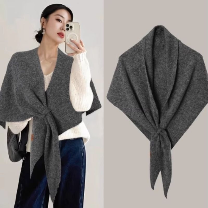 慵懒出街含羊毛交叉三角围巾女秋冬护颈保暖围脖纯色大披肩空调房