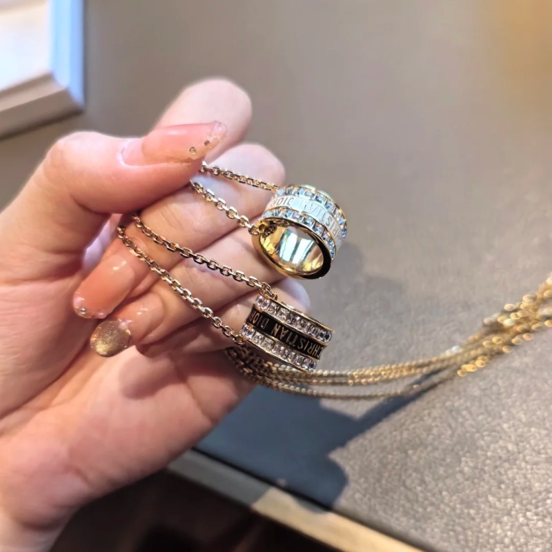 黑色白色珐琅金色字母排钻圆环吊坠项链百搭小众设计感女