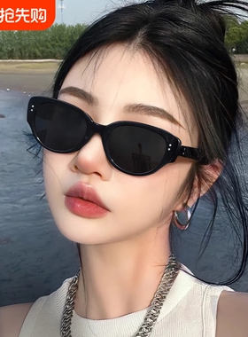 网红复古猫眼墨镜女防晒遮阳高级感2025新款近视偏光黑色太阳眼镜