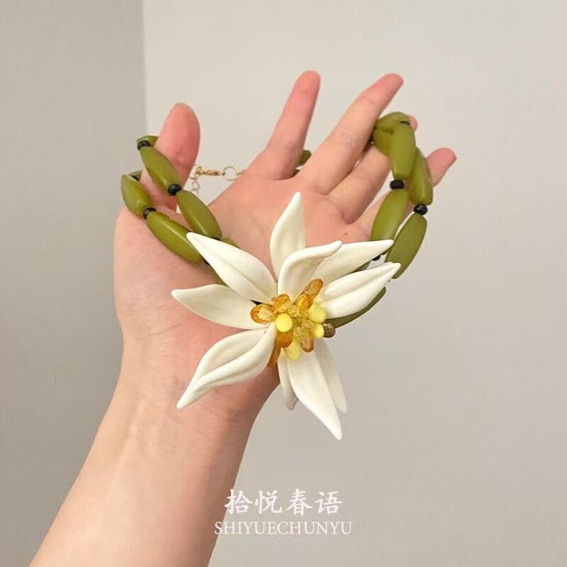 【百合梦境】波西米亚绿色串珠项链复古独特小众设计花朵双层手链