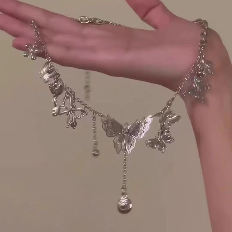 「翩蝶物语」甜酷风蝴蝶吊坠流苏项链新款高级感轻奢时尚百搭颈链