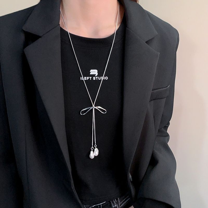 吊坠项链水滴蝴蝶结韩系长款女款装饰银色秋冬夏天百搭毛衣搭配