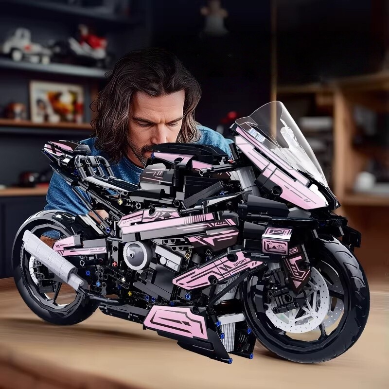 兼容乐高宝马摩托车M1000RR积木机车拼装模型高难度大型男孩玩