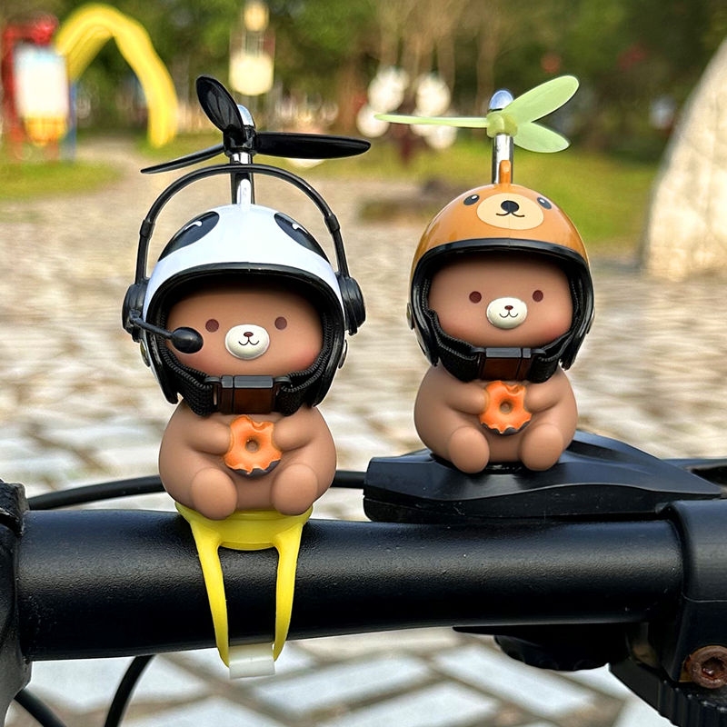 可爱小熊电动车装饰品挂件车载摆件自行机车小黄鸭头盔摩托车配件