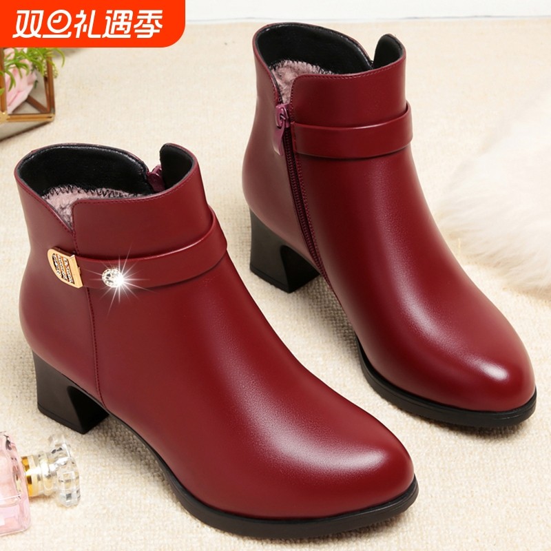 他她女孩中年妈妈防滑女鞋皮鞋短靴软底加绒保暖中跟职业工装女靴