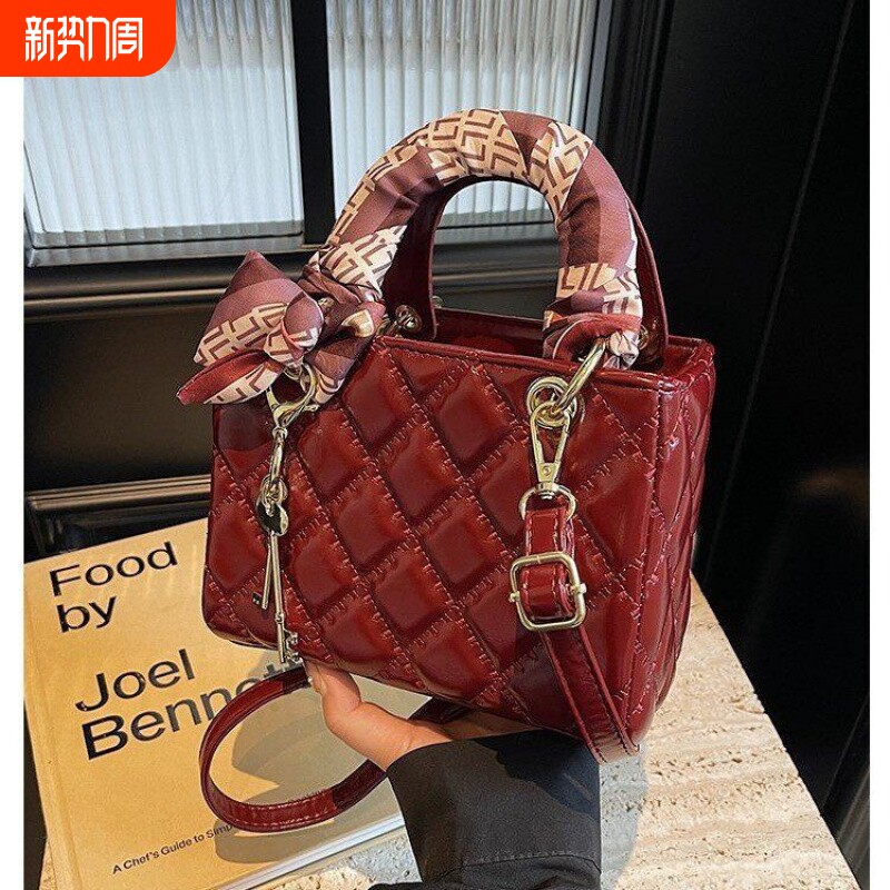 小包包2025新款女包欧美时尚戴妃包小香风斜挎包bags红色手提