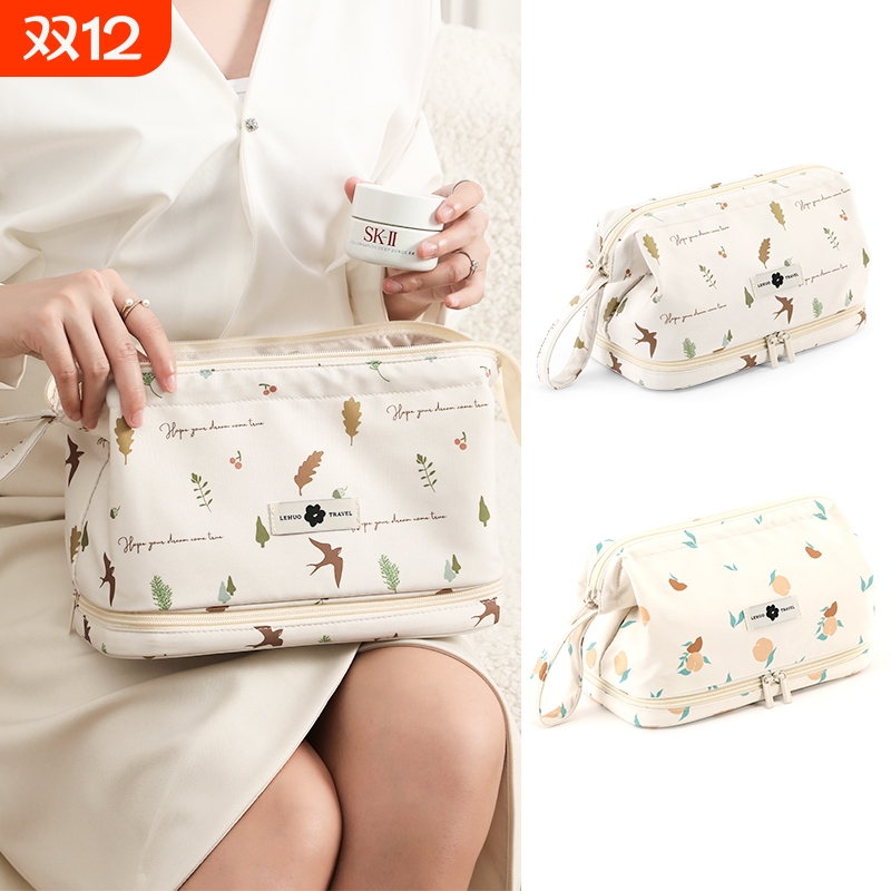化妆包女2025新款便携式收纳袋洗漱轻便款高端袋超火旅行品大容量