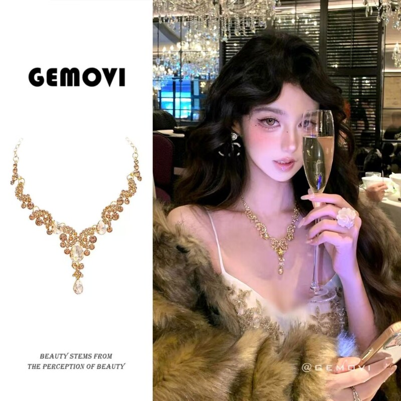 千金琉璃~超闪金色水滴高级感项链贵气夸张生日新娘晚宴礼服配饰