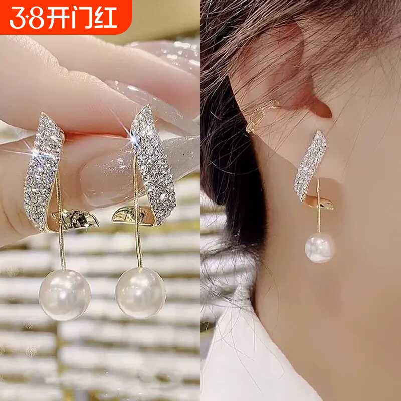 珍珠款耳环女2025新款爆款轻奢高级耳饰小众设计气质纯银耳坠耳钉