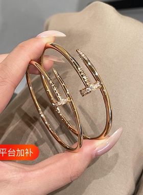 钉子手镯女不掉色18K玫瑰金时尚百搭轻奢高级情侣手环黄金白金