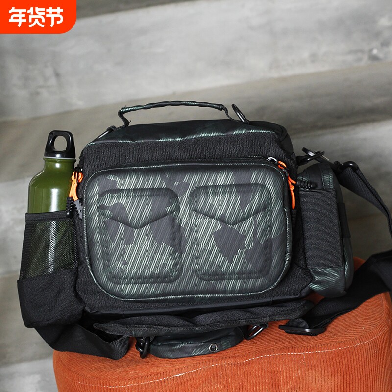 硬壳路亚腰包多功能户外单肩斜挎钓鱼防水耐磨专用工具收纳小背包