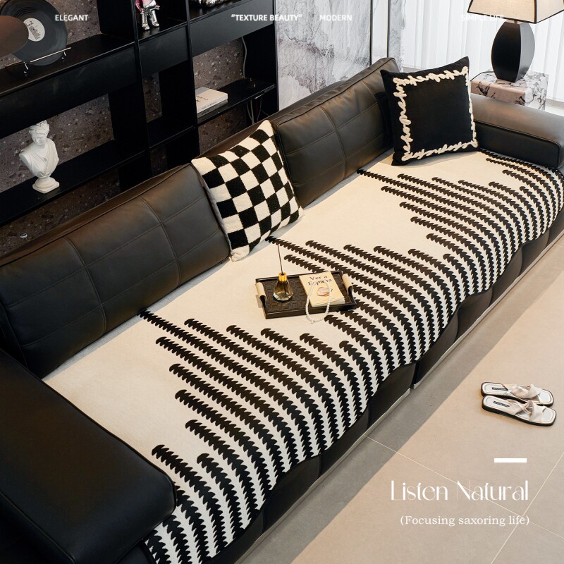 高级感皮沙发垫四季通用2025新款异型固定防滑直排坐垫子盖布套罩