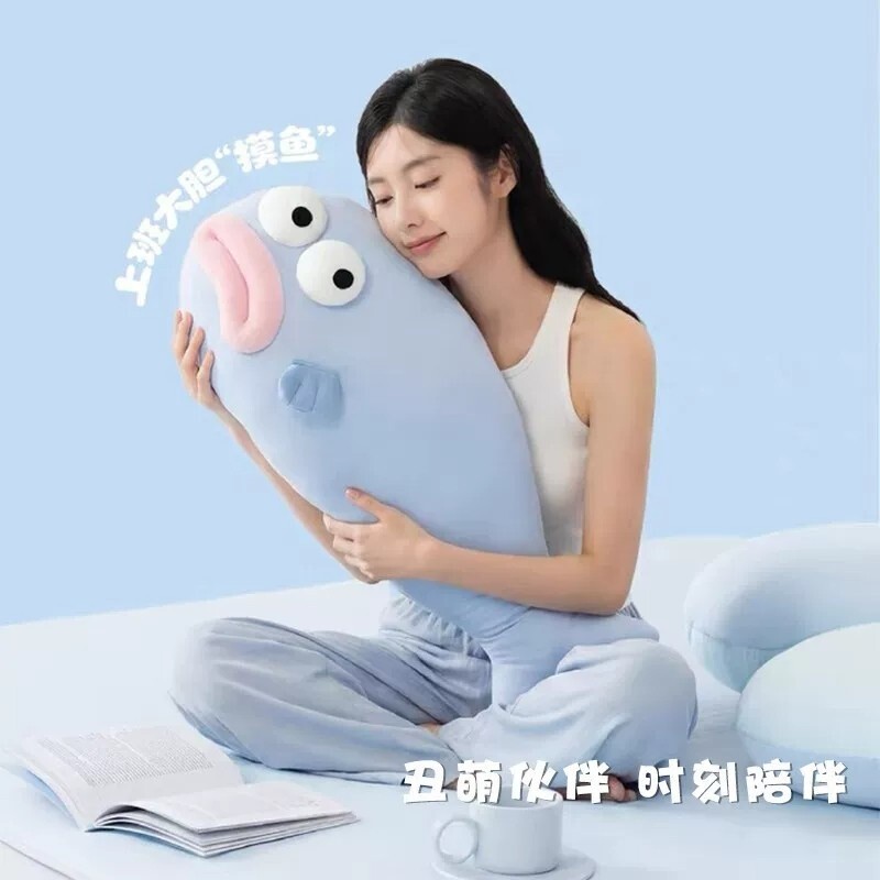 冰丝丑鱼抱枕凉感冰鱼玩偶图片