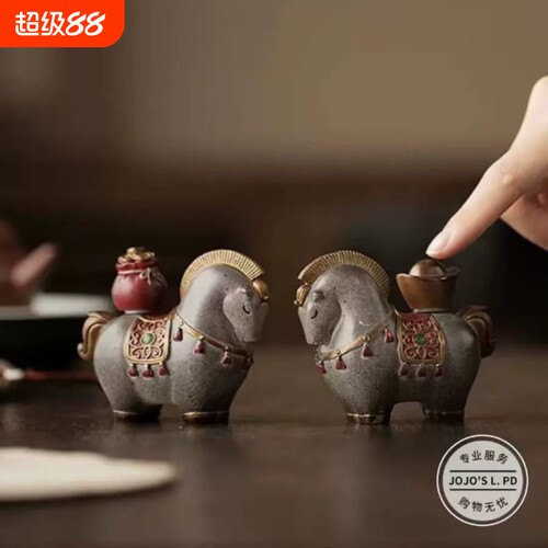 Preface.变色马上有钱茶宠摆件中式招财唐马序到玻璃