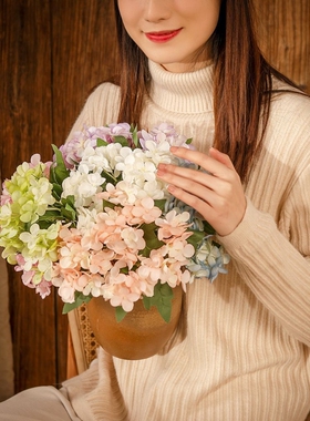 小把水漾绣球INS风仿真花家居装饰婚庆假花MW66790