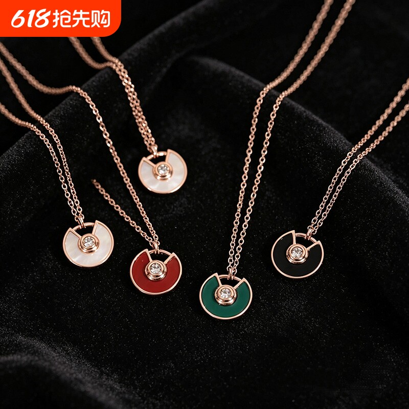 护身符项链女18k玫瑰金白贝母平安符吊坠轻奢高级感时尚锁骨链