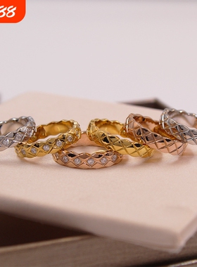 经典小香风菱格纹戒指 宽窄版镶钻光面ins冷淡风时尚个性情侣指环