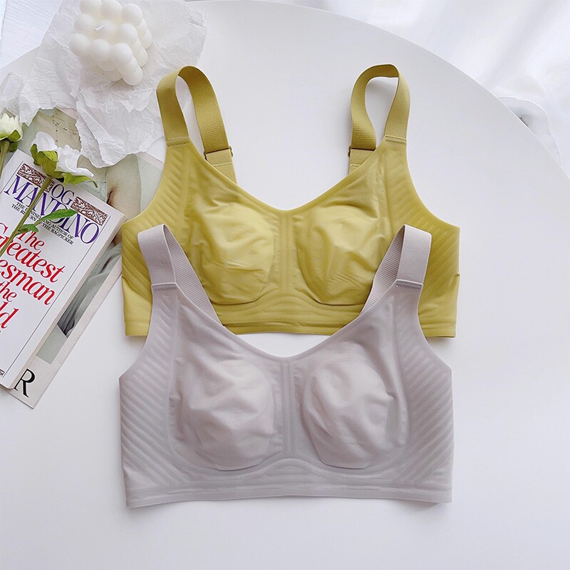 超薄款无痕大胸显小女内衣大码兔耳朵全罩杯防下垂文胸罩隐形舒适