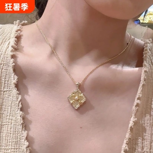 高版本Opera歌剧院布契拉丝贝母天河石项链女镀18K金四叶草吊坠