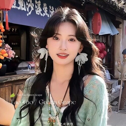2025年独特薄荷绿色花朵流苏耳环女新款绝美耳钉度假风海边耳饰