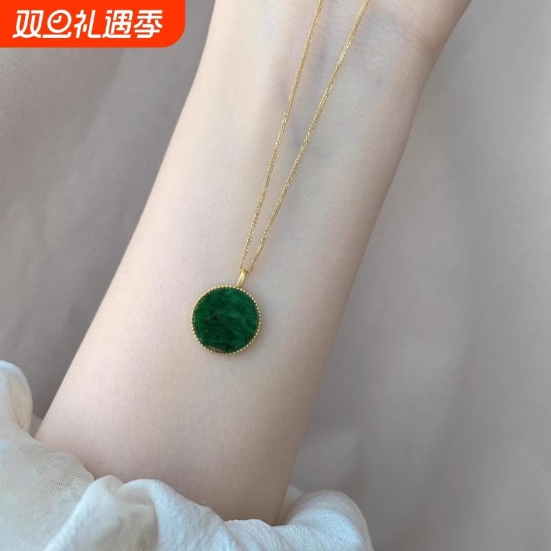 新中式无事牌仿翡翠项链复古精致时尚百搭高颜值祖母绿显白锁骨链