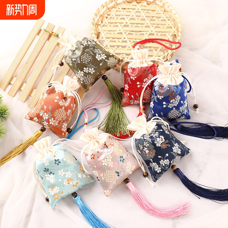 现货新款香包艾草香囊袋子布袋锦缎刺绣香袋车挂荷包香囊空袋