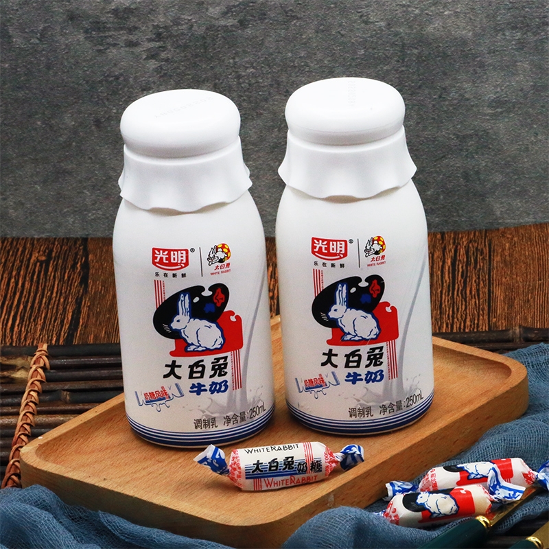 光明大白兔牛乳饮品饮料原味奶糖味牛奶童年味道250ml/瓶蔗糖努