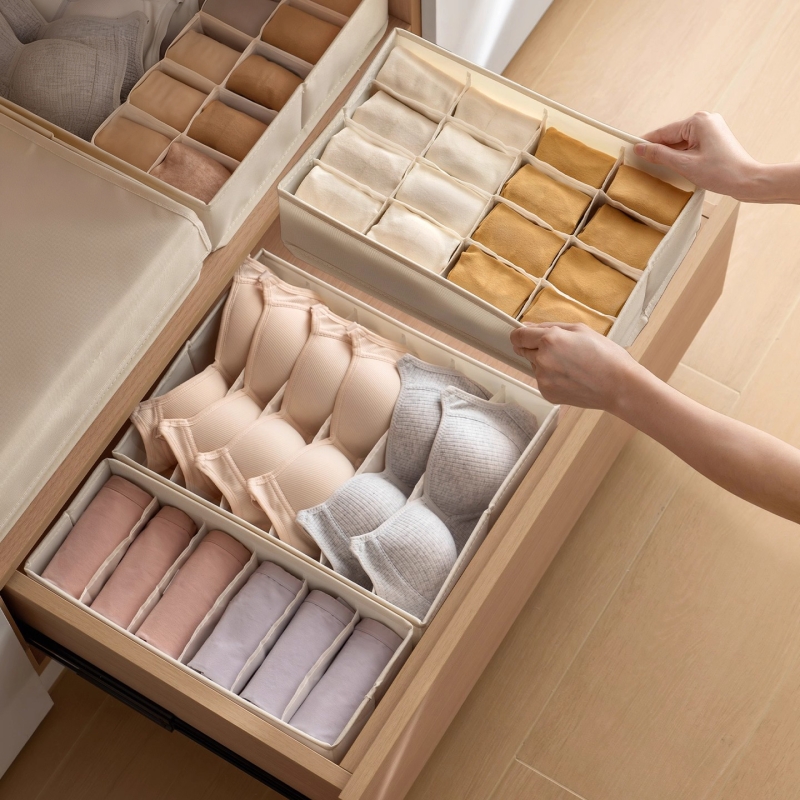 内衣收纳盒抽屉式分隔内裤袜子整理盒子衣物衣柜分格神器蜂窝带盖