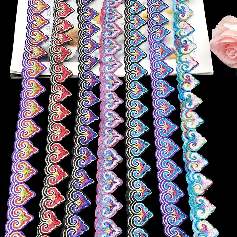 现货批发多色diy民族风爱心刺绣提花织带 服装装饰民族花边辅料
