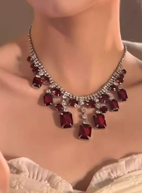 zoozmomo红色水滴锆石项链女复古夸张奢华锁骨链小众高级感颈链潮