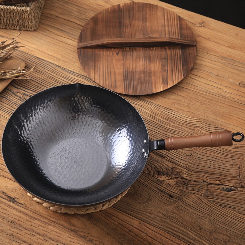 章丘锻打平底煎盘老铁锅牛排不沾煎锅无涂层平底炒锅批发礼品