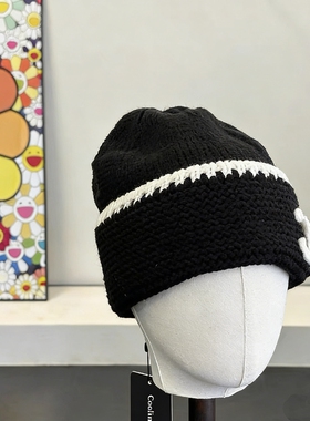 SF单品小众 时髦现货 针织毛线帽黑色白色帽子女秋冬季显头小简约