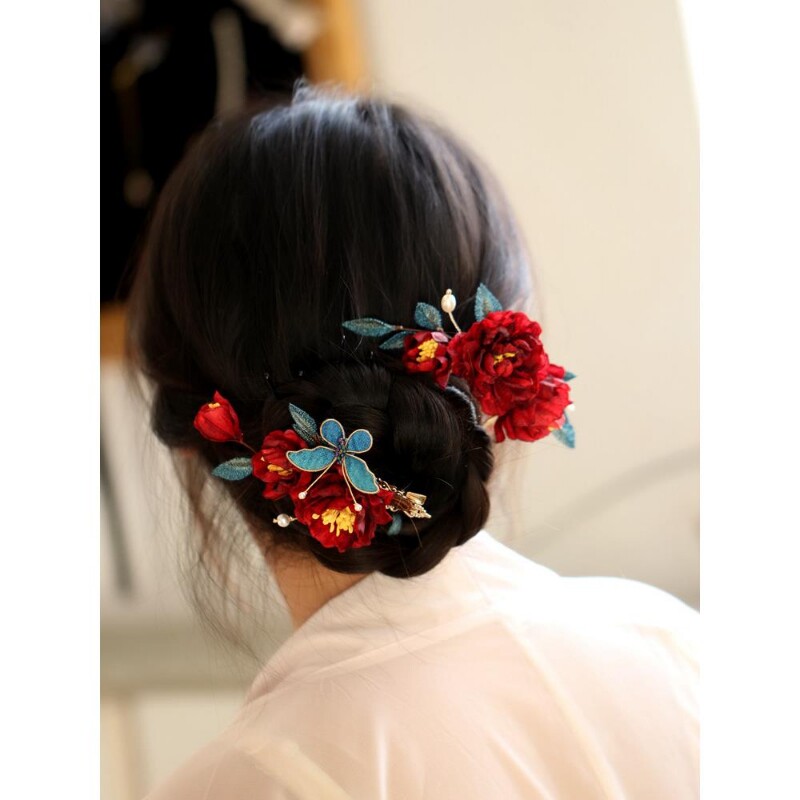 蝴蝶发夹红色山茶花低丸子头旗袍古风配敬酒服中式簪子马面裙发饰