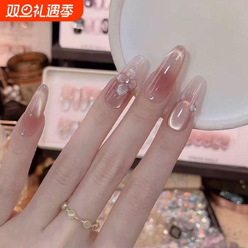 冬日花抖音新款纯手工立体冰透腮红猫眼穿戴甲椭圆扁平亮色甲油胶