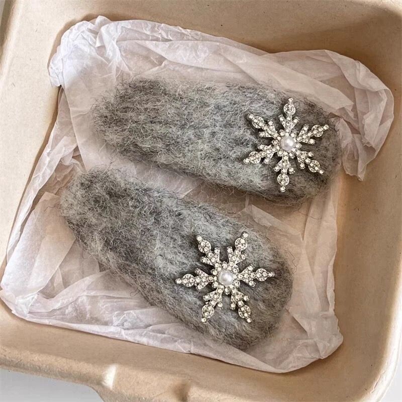 灰色毛绒绒雪花发夹刘海夹侧边夹甜美秋冬氛围感小雪掰掰夹bb夹子