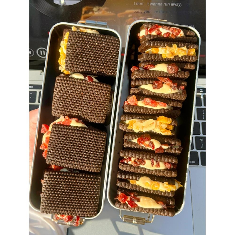 拉丝！蔓越莓啵啵奶酥牛轧糖夹心饼干可可味网红休闲小零食品健康
