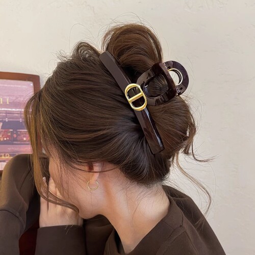 复古金标抓夹女2025新款高级感后脑勺鲨鱼夹子冬季发量多发抓头饰
