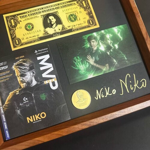 niko纪念框同框niko礼物cs2复刻签名原创niko周边带相框非打印