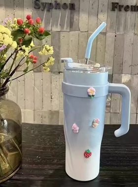 新款巨无霸保温杯大容量不锈钢高颜值女生冰霸杯水杯杯子吸管红色