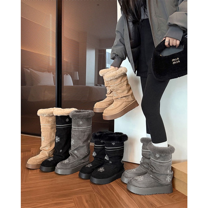 厚底雪花刺绣雪地靴女2025新款冬季中筒长筒堆堆靴子加绒保暖棉鞋