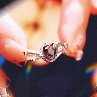 《恋与深空》蛇衔禁果 | 将禁忌化为守护 • 夏以昼苹果开口指环