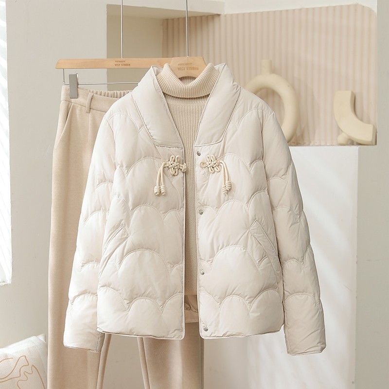 户外2025秋冬季新款中式羽绒服女短款高端洋气国风白鸭绒黑色白色