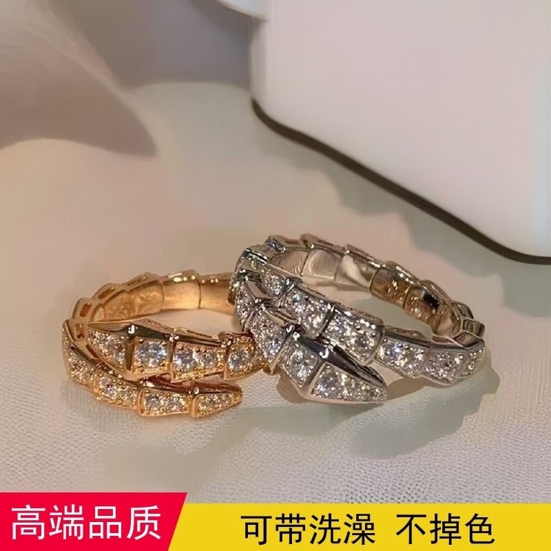 蛇形戒指女莫桑钻指环食指精工求婚戒首饰潮不掉色黄金贝母玫瑰金